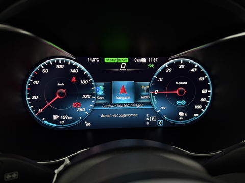 Mercedes-Benz C-Klasse 300 e AMG Limited | SOH 86% | Pano | Sfeer | Virtual | 360° | Trekh. | Stoelverw. | Cruise | Navi | NAP