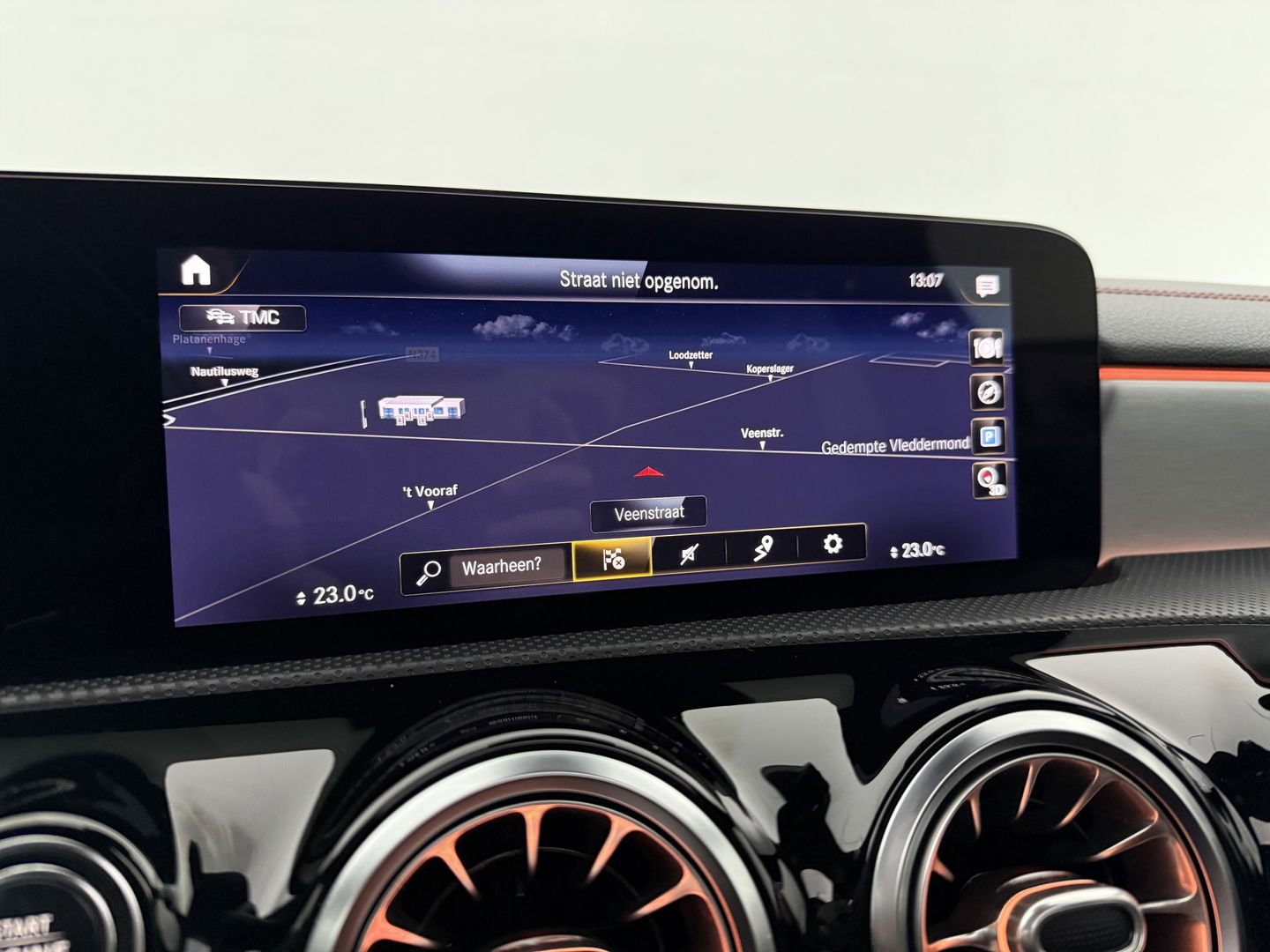 Mercedes-Benz CLA-Klasse 180 AMG | Pano | Virtual | Memory | Sfeer | Burmester | Stoelverw. | Cruise | Navi | Keyless | Trekh.