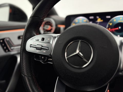 Mercedes-Benz CLA-Klasse 180 AMG | Pano | Virtual | Memory | Sfeer | Burmester | Stoelverw. | Cruise | Navi | Keyless | Trekh.