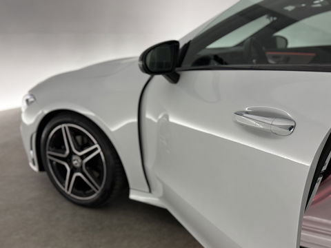 Mercedes-Benz CLA-Klasse 180 AMG | Pano | Virtual | Memory | Sfeer | Burmester | Stoelverw. | Cruise | Navi | Keyless | Trekh.