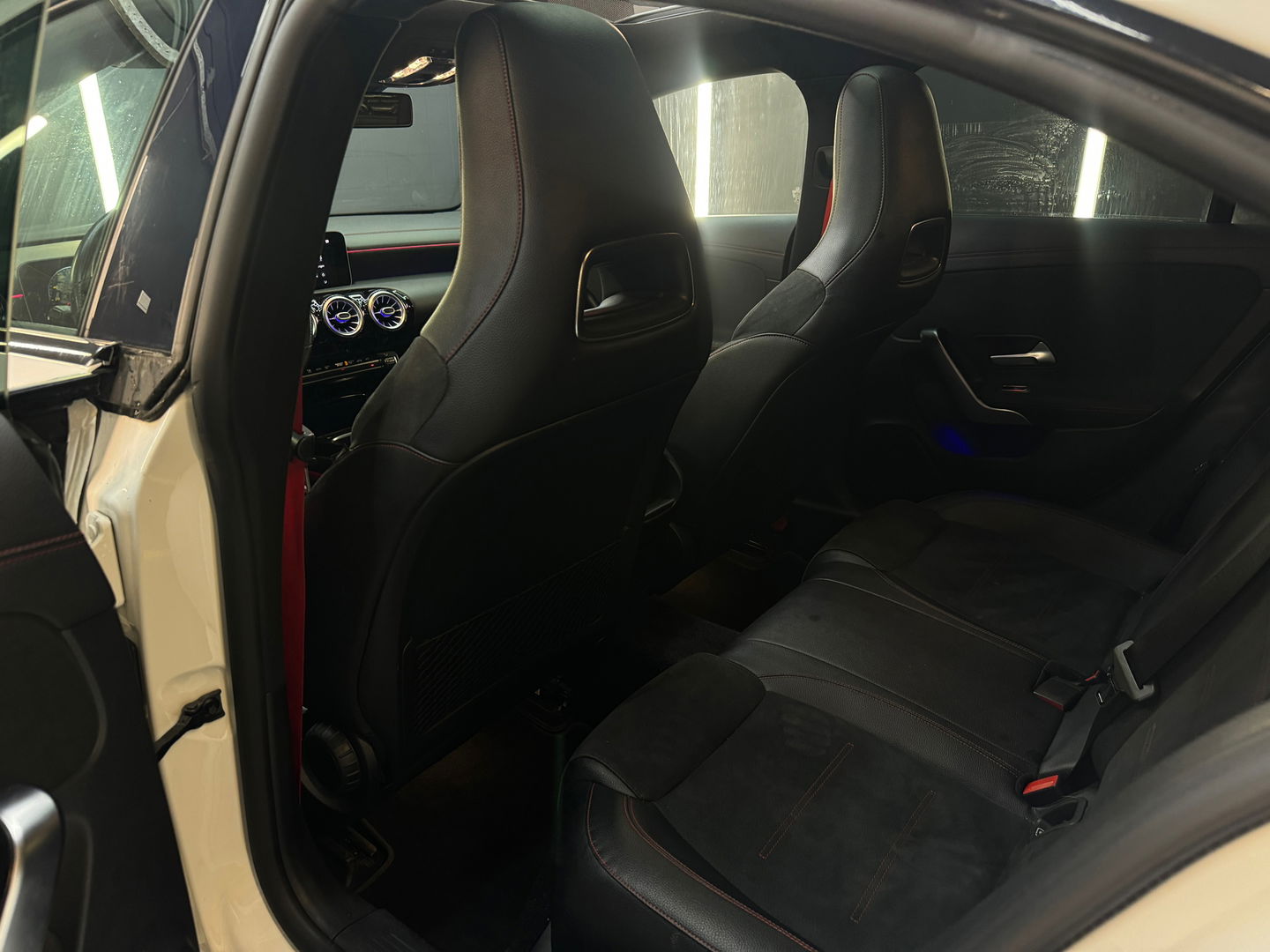 Mercedes-Benz CLA-Klasse 220 AMG Pano|Sfeer|Camera|Nightpakket