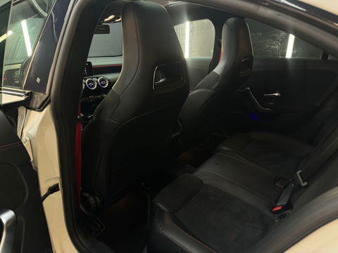 Mercedes-Benz CLA-Klasse 220 AMG Pano|Sfeer|Camera|Nightpakket