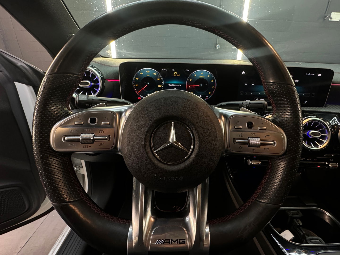 Mercedes-Benz CLA-Klasse 220 AMG Pano|Sfeer|Camera|Nightpakket