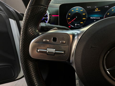 Mercedes-Benz CLA-Klasse 220 AMG Pano|Sfeer|Camera|Nightpakket