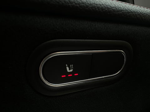 Mercedes-Benz CLA-Klasse 220 AMG Pano|Sfeer|Camera|Nightpakket