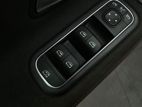 Mercedes-Benz CLA-Klasse 220 AMG Pano|Sfeer|Camera|Nightpakket