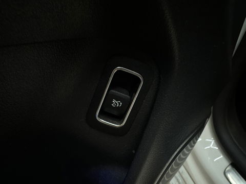 Mercedes-Benz CLA-Klasse 220 AMG Pano|Sfeer|Camera|Nightpakket