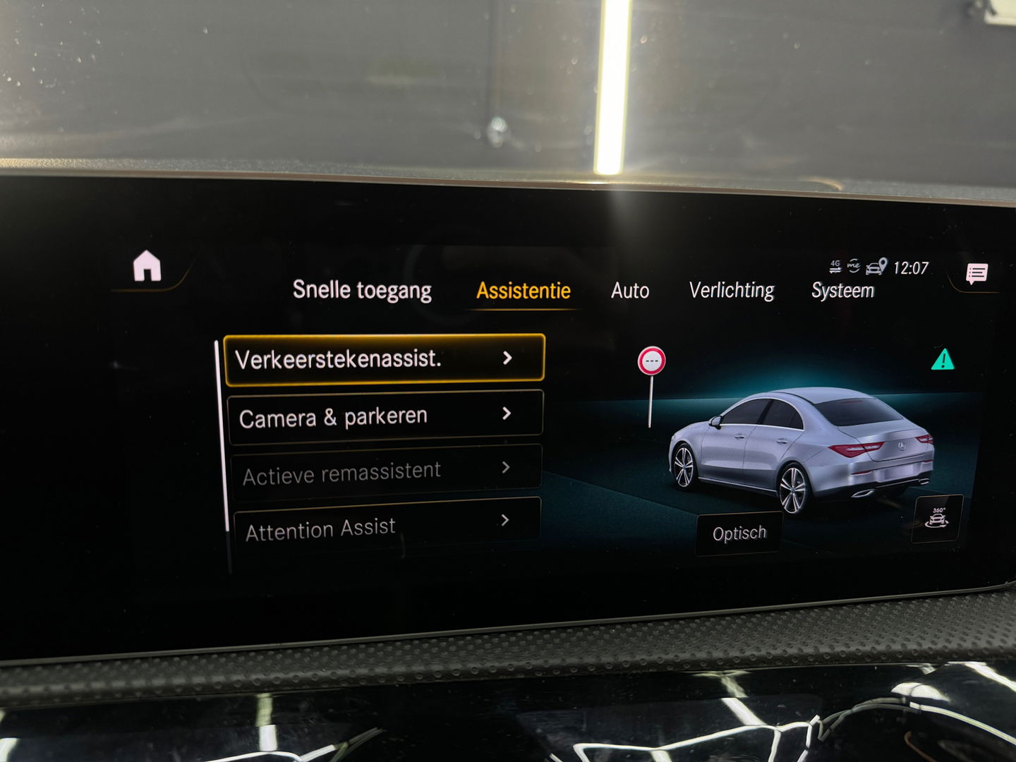 Mercedes-Benz CLA-Klasse 220 AMG Pano|Sfeer|Camera|Nightpakket