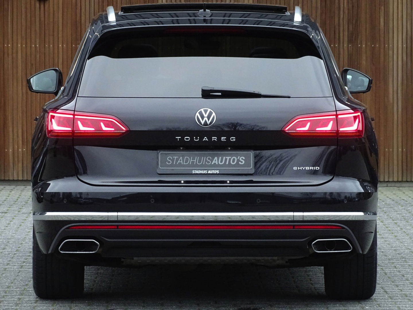 Volkswagen Touareg 3.0 TSI e-Hybrid 462PK / pano / 360° / trekhaak