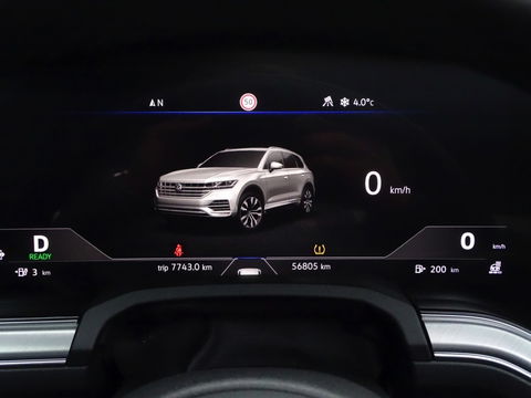 Volkswagen Touareg 3.0 TSI e-Hybrid 462PK / pano / 360° / trekhaak
