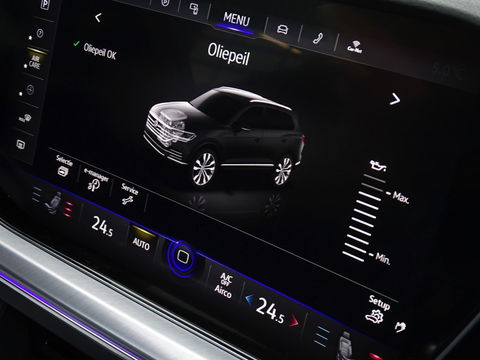 Volkswagen Touareg 3.0 TSI e-Hybrid 462PK / pano / 360° / trekhaak