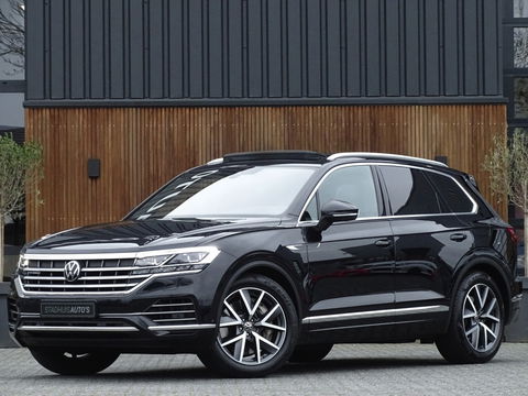 Volkswagen Touareg 3.0 TSI e-Hybrid 462PK / pano / 360° / trekhaak