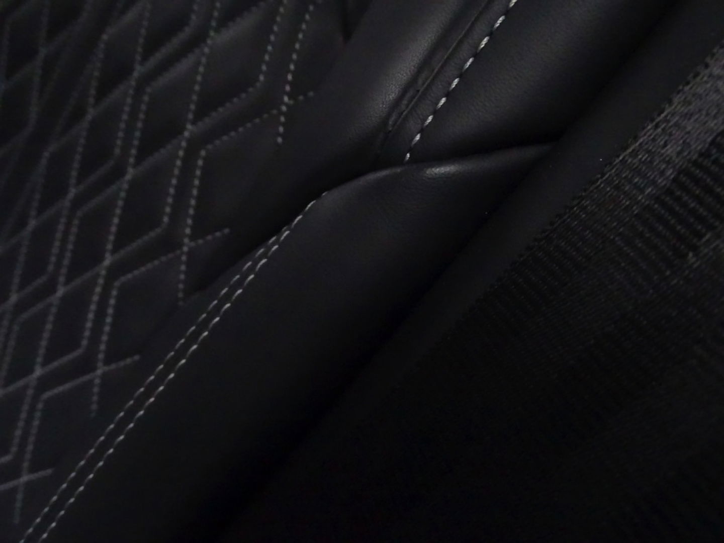 Audi A6 55 TFSI V6T 340PK / S6 Edit. / B&O / 360° / Pano / Matrix