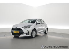 Toyota Yaris 1.5 Hybrid Active | Adapt. Cruise | CarPlay | Stoelverw. | Camera | All-season | Navi by App