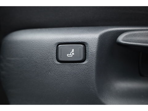 Toyota Yaris 1.5 Hybrid Active | Adapt. Cruise | CarPlay | Stoelverw. | Camera | All-season | Navi by App