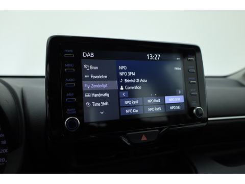 Toyota Yaris 1.5 Hybrid Active | Adapt. Cruise | CarPlay | Stoelverw. | Camera | All-season | Navi by App