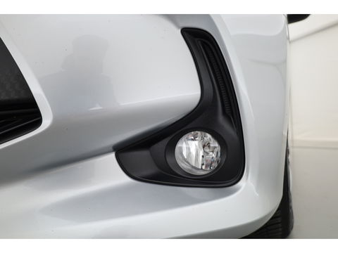 Toyota Yaris 1.5 Hybrid Active | Adapt. Cruise | CarPlay | Stoelverw. | Camera | All-season | Navi by App