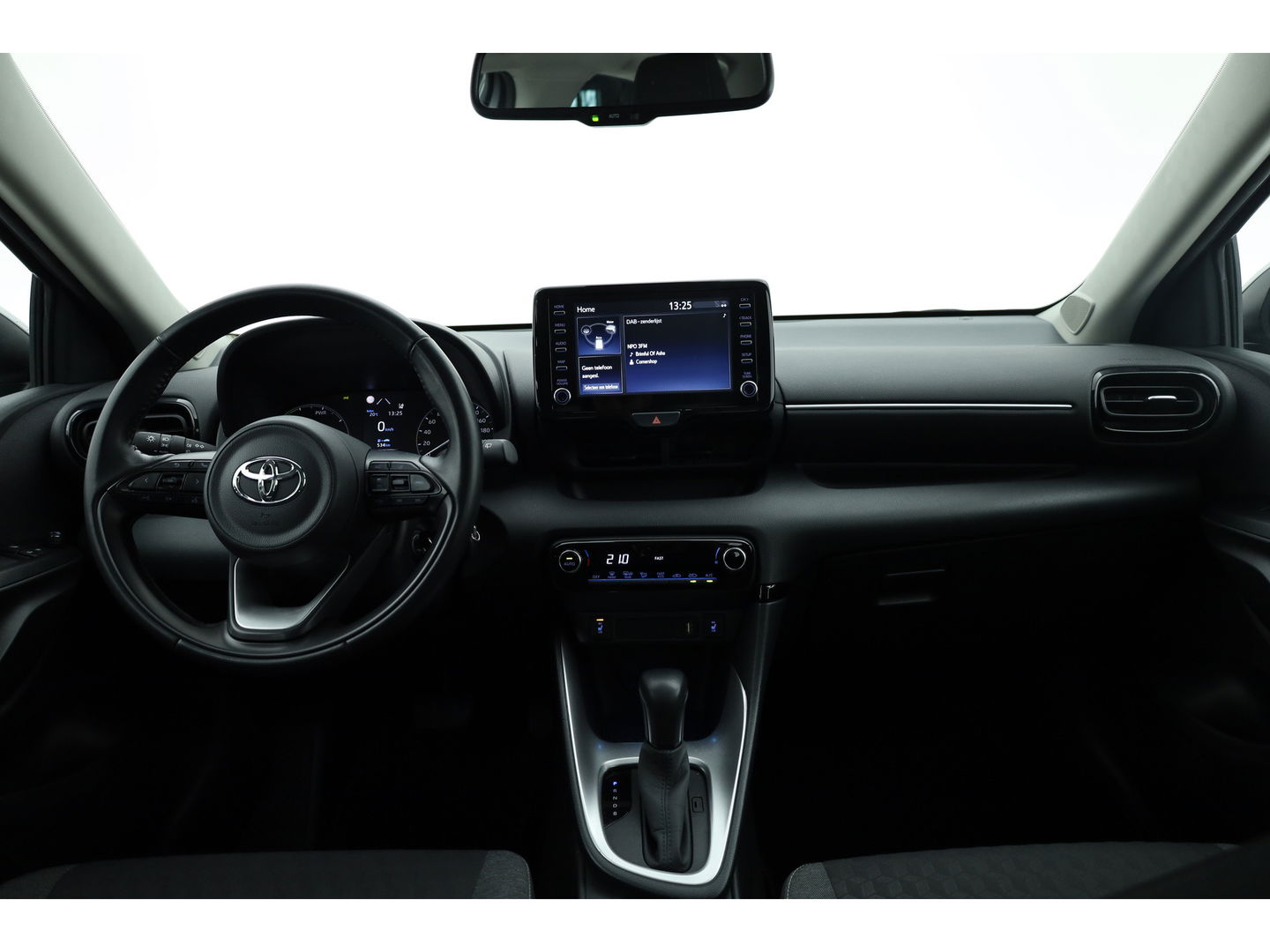 Toyota Yaris 1.5 Hybrid Active | Adapt. Cruise | CarPlay | Stoelverw. | Camera | All-season | Navi by App