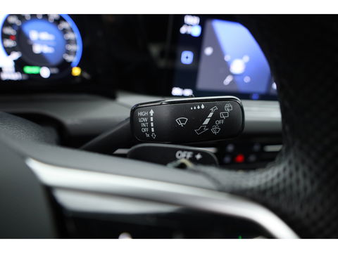 Volkswagen Golf 1.4 eHybrid GTE | Pano | IQ. Light | Keyless | 18'' | Mistlampen | Navi | CarPlay | Adapt. Cruise | Camera | Dodehoekdet. |