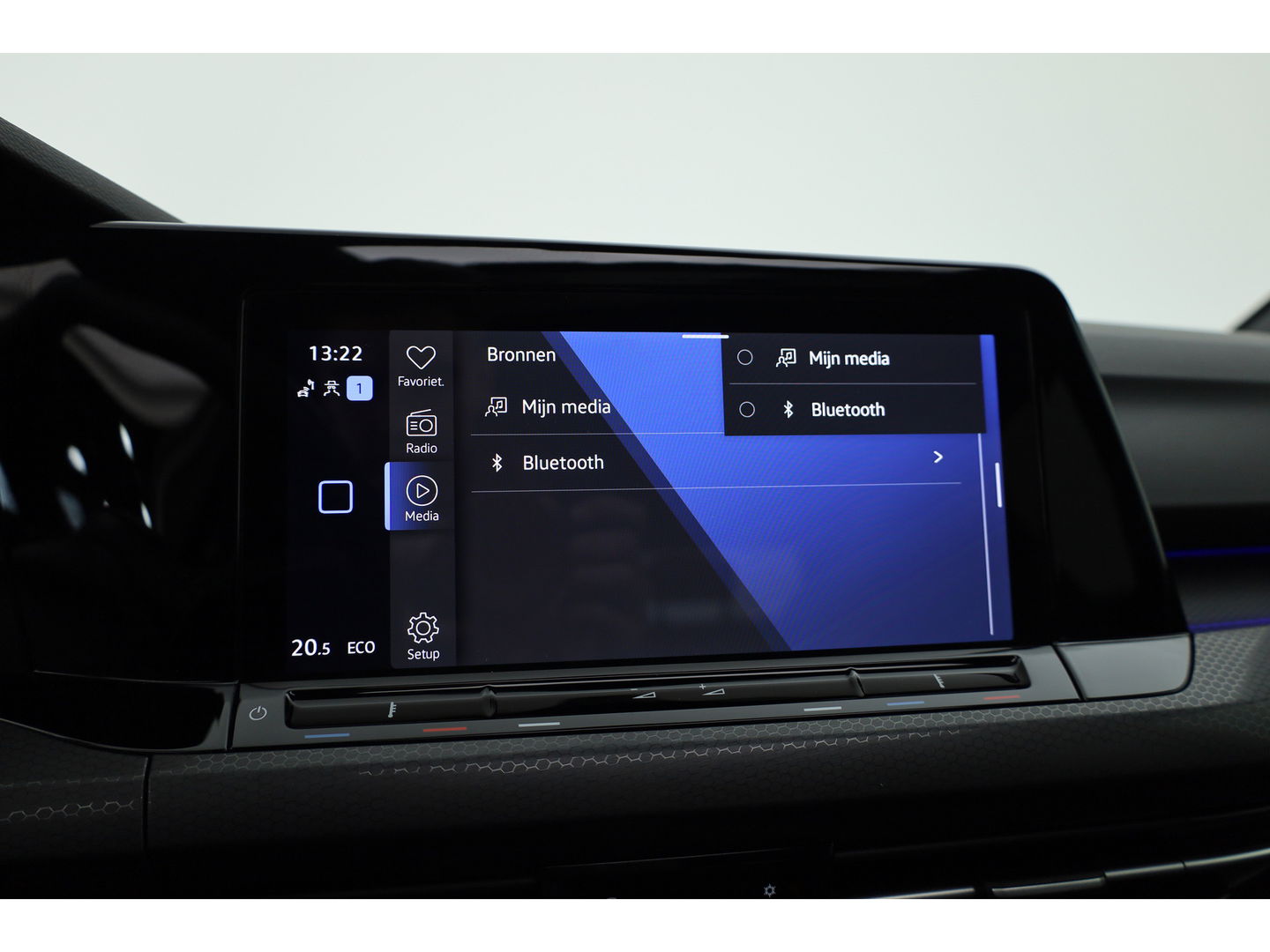 Volkswagen Golf 1.4 eHybrid GTE | Pano | IQ. Light | Keyless | 18'' | Mistlampen | Navi | CarPlay | Adapt. Cruise | Camera | Dodehoekdet. |