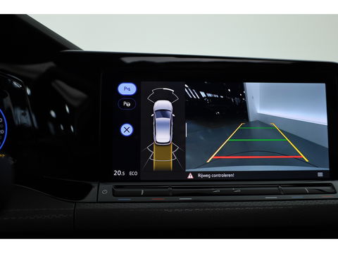 Volkswagen Golf 1.4 eHybrid GTE | Pano | IQ. Light | Keyless | 18'' | Mistlampen | Navi | CarPlay | Adapt. Cruise | Camera | Dodehoekdet. |