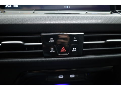 Volkswagen Golf 1.4 eHybrid GTE | Pano | IQ. Light | Keyless | 18'' | Mistlampen | Navi | CarPlay | Adapt. Cruise | Camera | Dodehoekdet. |