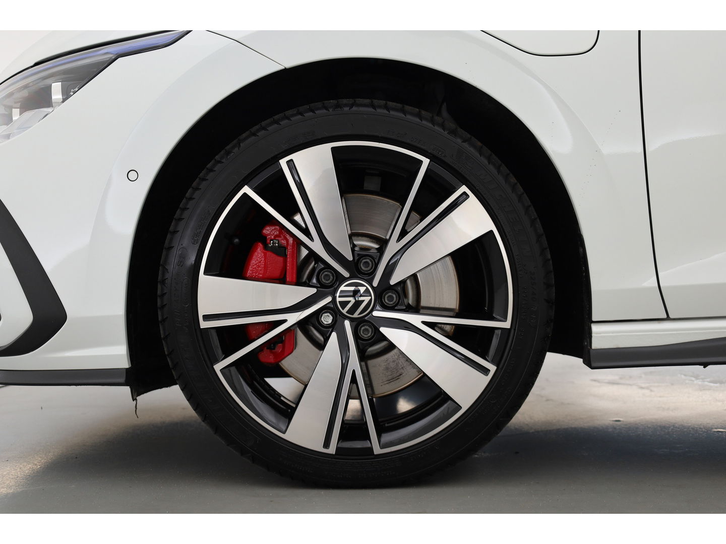 Volkswagen Golf 1.4 eHybrid GTE | Pano | IQ. Light | Keyless | 18'' | Mistlampen | Navi | CarPlay | Adapt. Cruise | Camera | Dodehoekdet. |