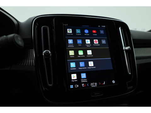 Volvo XC40 Recharge P8 AWD R-Design 408pk | Pano | Elek. Trekhaak | CarPlay | Keyless | Adapt. Cruise | H&K Audio | 360Cam | Google