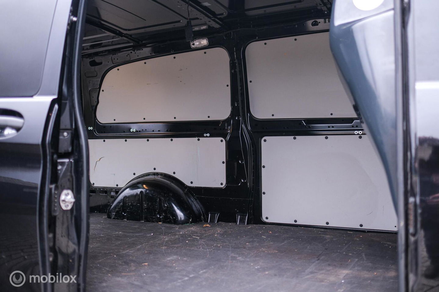 Mercedes-Benz Vito Bestel 119 CDI Extra Lang 4X4 Automaat | Camera | AMG Trekhaak | Cruise | stoelverwarming | LED |