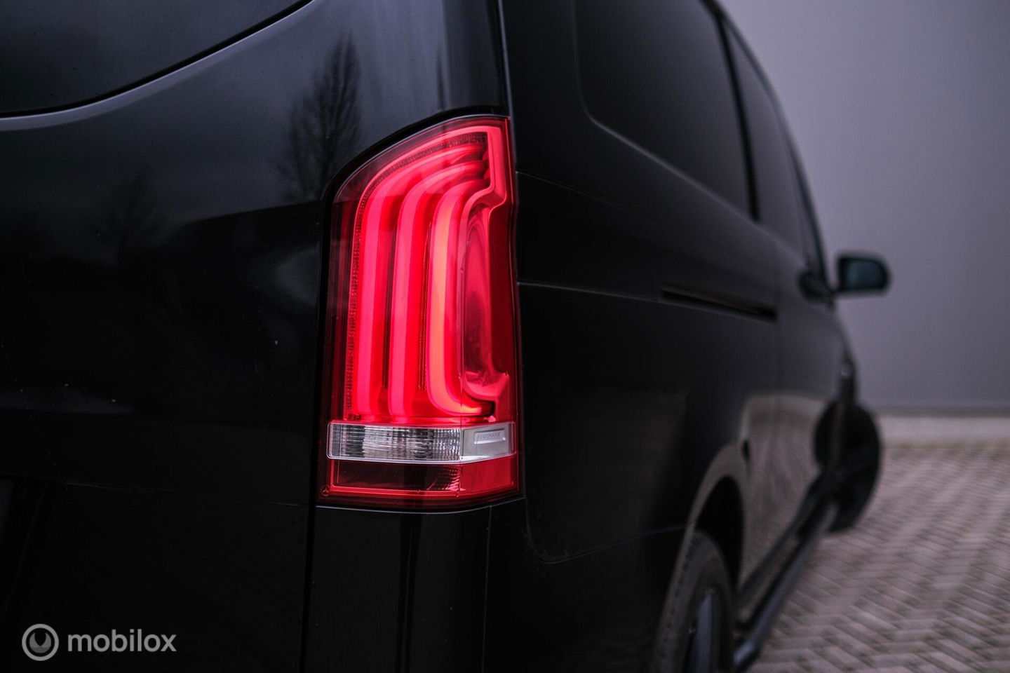 Mercedes-Benz Vito Bestel 119 CDI Extra Lang 4X4 Automaat | Camera | AMG Trekhaak | Cruise | stoelverwarming | LED |