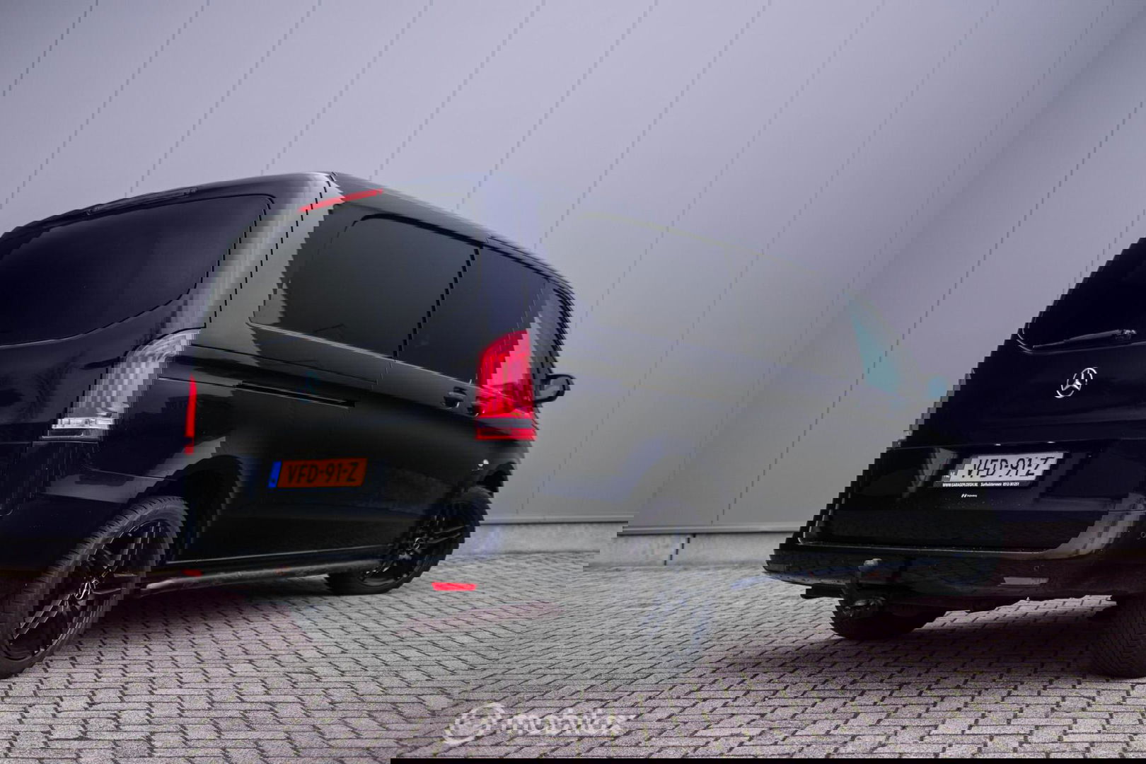 Mercedes-Benz Vito Bestel 119 CDI Extra Lang 4X4 Automaat | Camera | AMG Trekhaak | Cruise | stoelverwarming | LED |