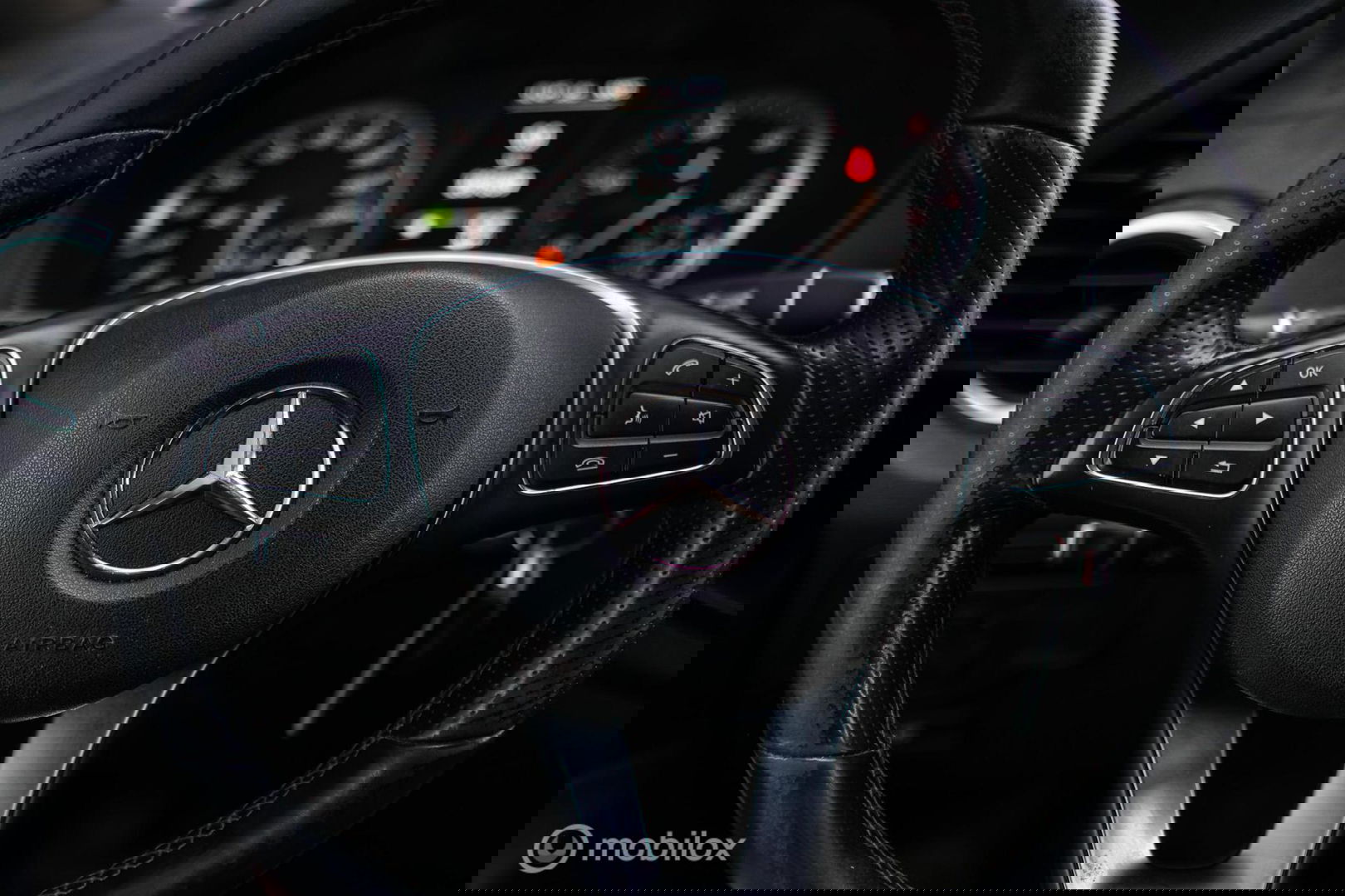 Mercedes-Benz Vito Bestel 119 CDI Extra Lang 4X4 Automaat | Camera | AMG Trekhaak | Cruise | stoelverwarming | LED |