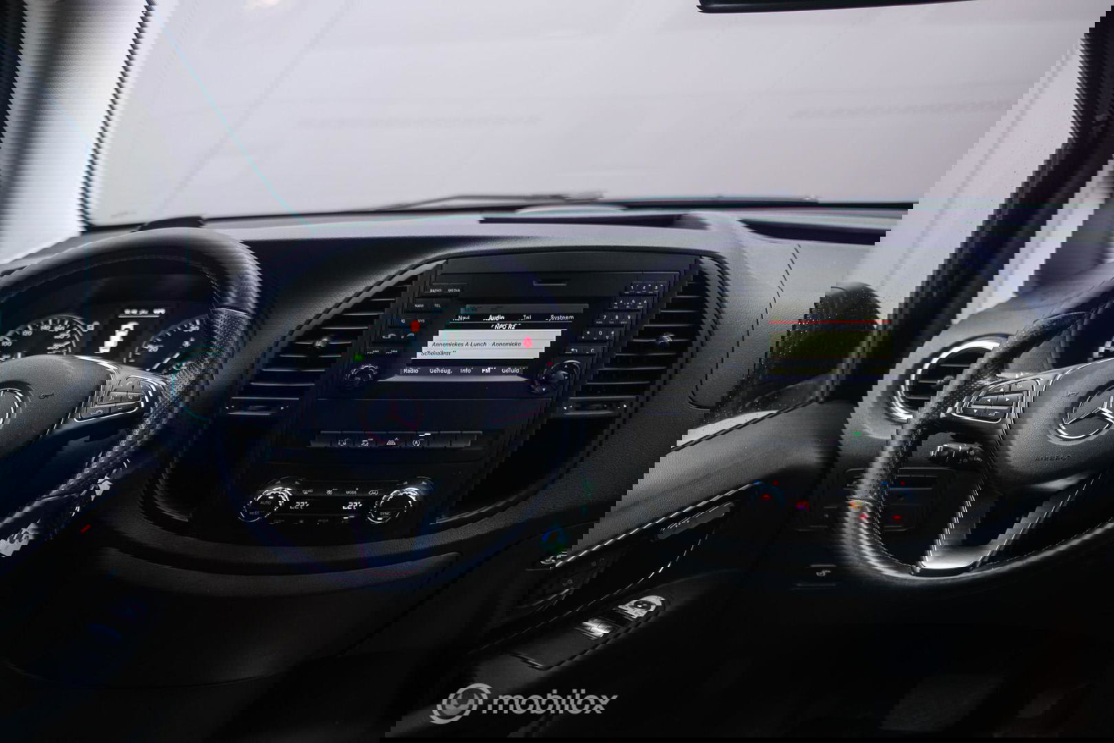 Mercedes-Benz Vito Bestel 119 CDI Extra Lang 4X4 Automaat | Camera | AMG Trekhaak | Cruise | stoelverwarming | LED |