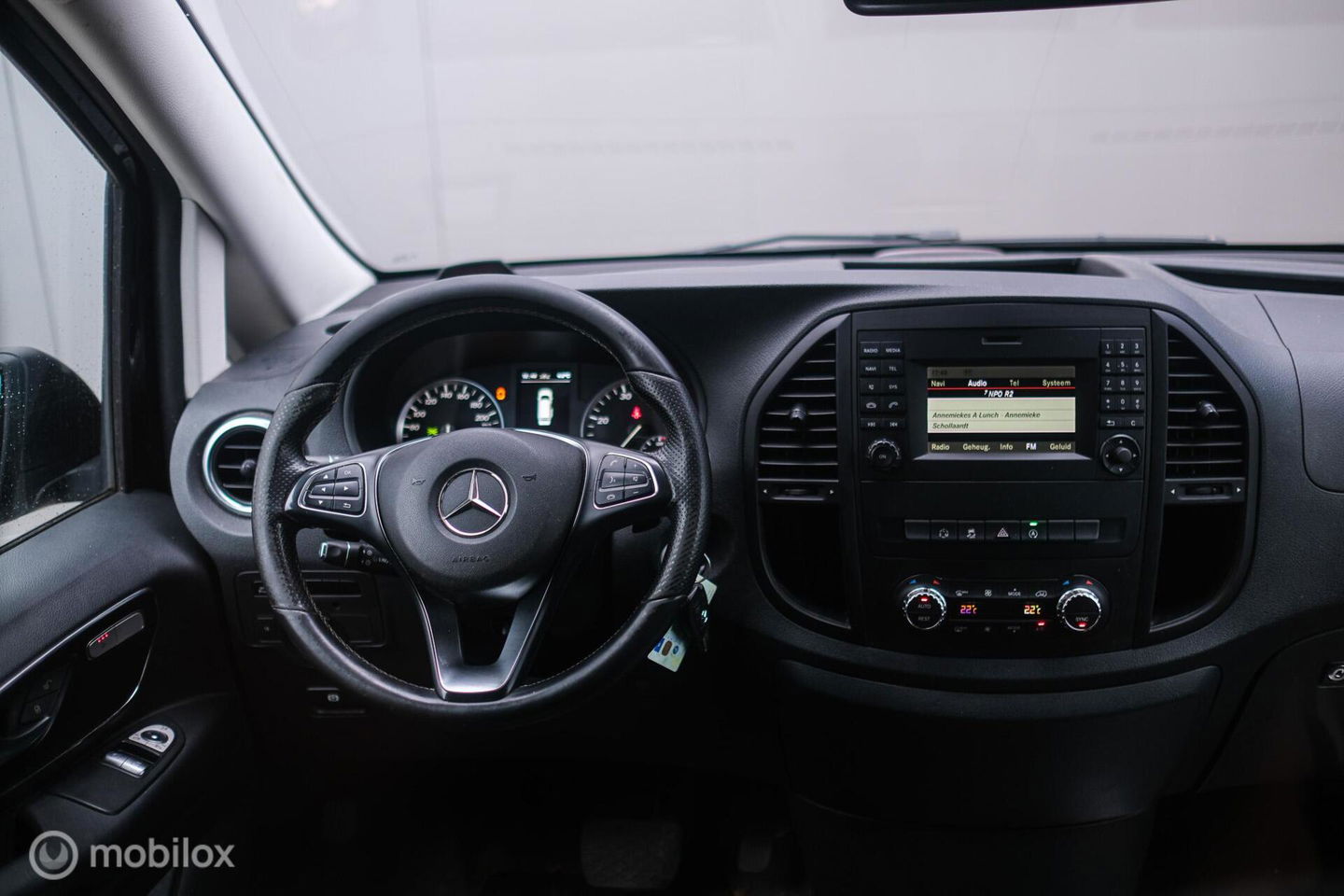 Mercedes-Benz Vito Bestel 119 CDI Extra Lang 4X4 Automaat | Camera | AMG Trekhaak | Cruise | stoelverwarming | LED |