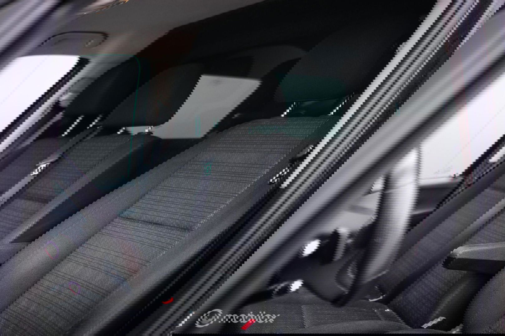 Mercedes-Benz Vito Bestel 119 CDI Extra Lang 4X4 Automaat | Camera | AMG Trekhaak | Cruise | stoelverwarming | LED |