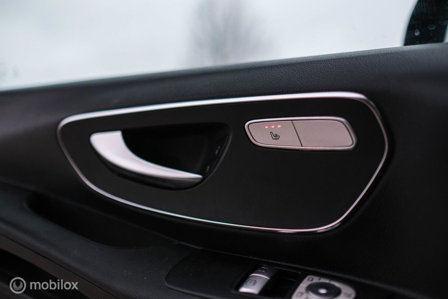 Mercedes-Benz Vito Bestel 119 CDI Extra Lang 4X4 Automaat | Camera | AMG Trekhaak | Cruise | stoelverwarming | LED |