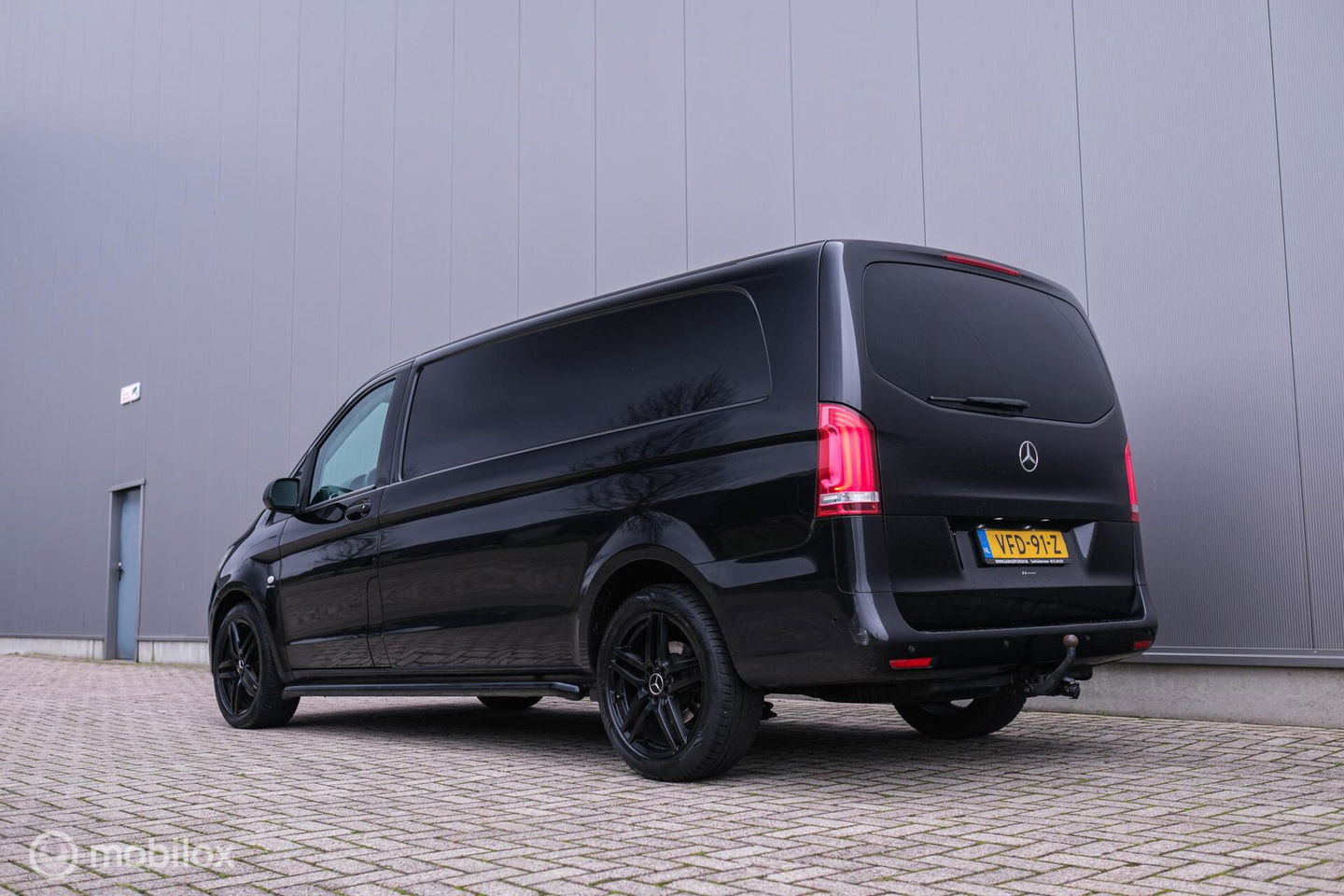 Mercedes-Benz Vito Bestel 119 CDI Extra Lang 4X4 Automaat | Camera | AMG Trekhaak | Cruise | stoelverwarming | LED |