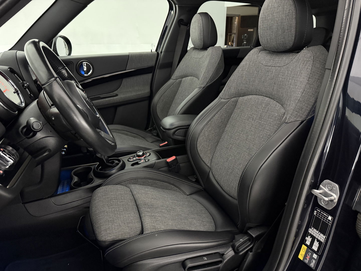 MINI Cooper 2.0 Cooper S E ALL4 Chili | SOH 86% | Pano | Sfeer | Clima | Cruise | Carplay | Keyless | Parkeersens.