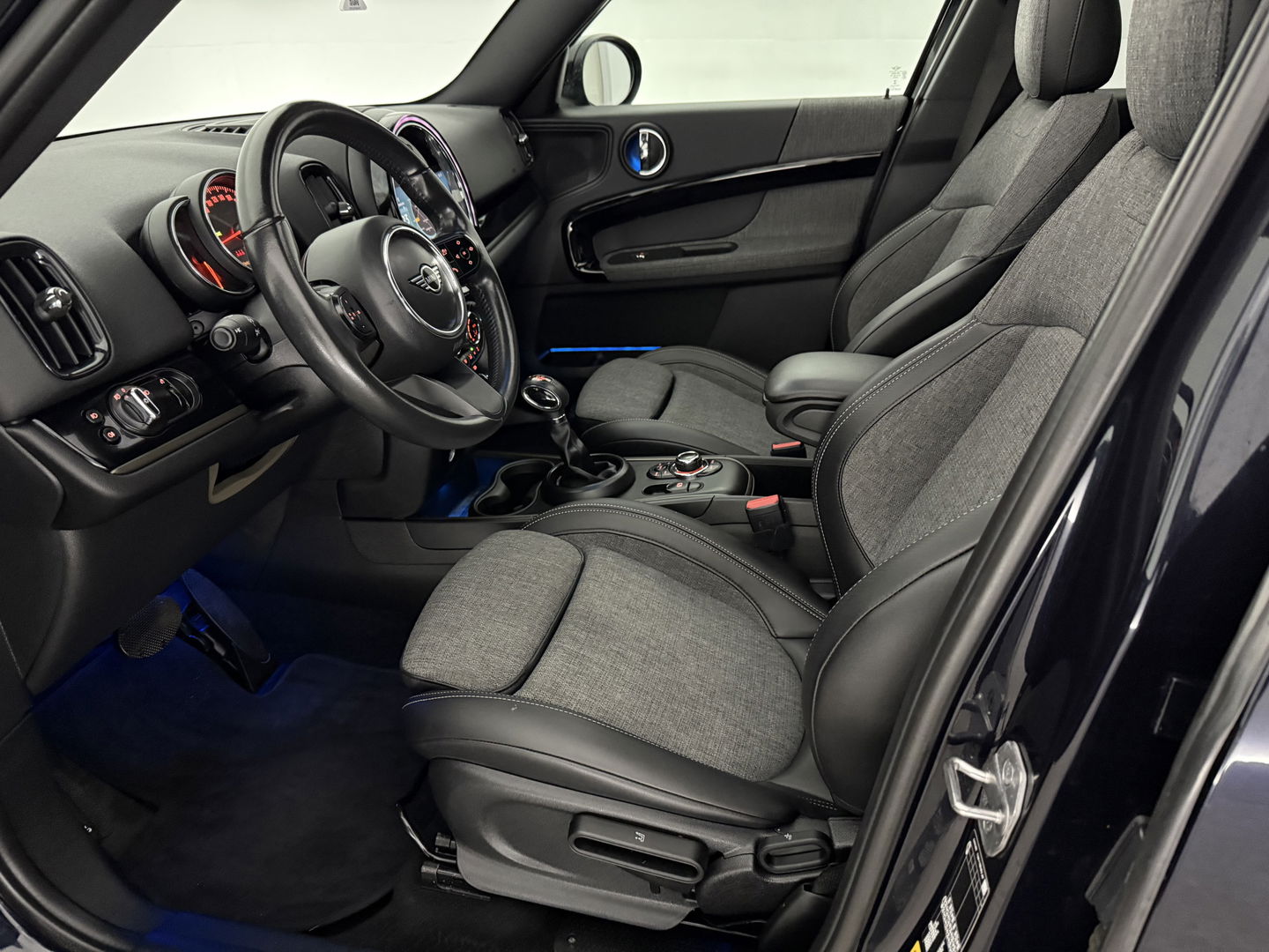 MINI Cooper 2.0 Cooper S E ALL4 Chili | SOH 86% | Pano | Sfeer | Clima | Cruise | Carplay | Keyless | Parkeersens.