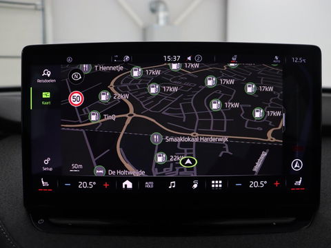 Škoda Enyaq iV 80 | Stoel & stuurverwarming | Carplay | Keyless | Navigatie | Camera | Half leder | Cruise control | Full LED | Parkeerhulp