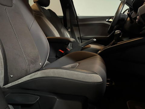 Audi A1 Sportback 35 TFSI 3x S-LINE KEYLESS CAM VOL'