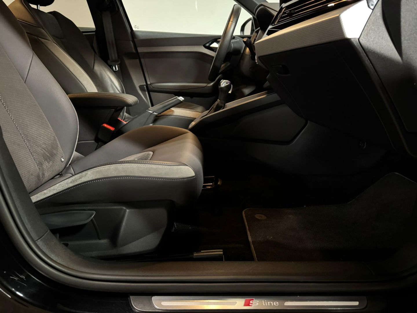 Audi A1 Sportback 35 TFSI 3x S-LINE KEYLESS CAM VOL'