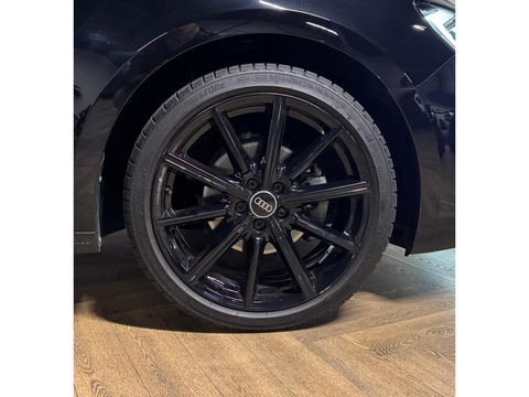 Audi A1 Sportback 35 TFSI 3x S-LINE KEYLESS CAM VOL'