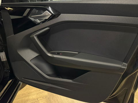 Audi A1 Sportback 35 TFSI 3x S-LINE KEYLESS CAM VOL'