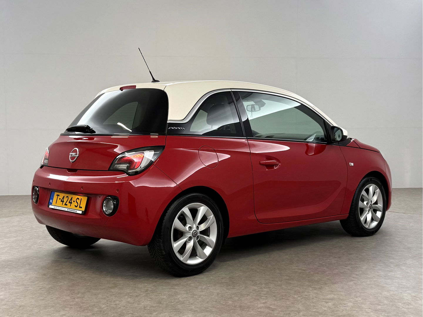 Opel ADAM 1.4 Bi-Fuel Unlimited | Carplay | Cruise | Stoel/Stuur verw. | Airco | Parkeersens.