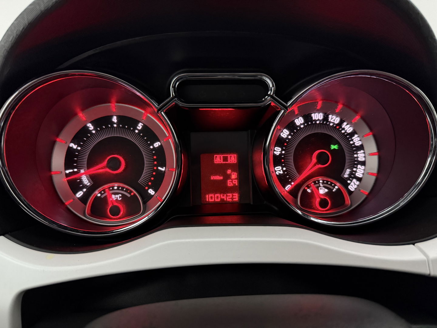 Opel ADAM 1.4 Bi-Fuel Unlimited | Carplay | Cruise | Stoel/Stuur verw. | Airco | Parkeersens.