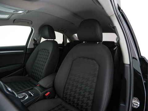 Audi A3 Limousine 1.6 TDI S-Line Ambition Sport Edition *XENON | NAVI-FULLMAP | COMFORT-SEATS | PRIVACY-GLASS | ECC | PDC | CRUISE | 18''ALU*