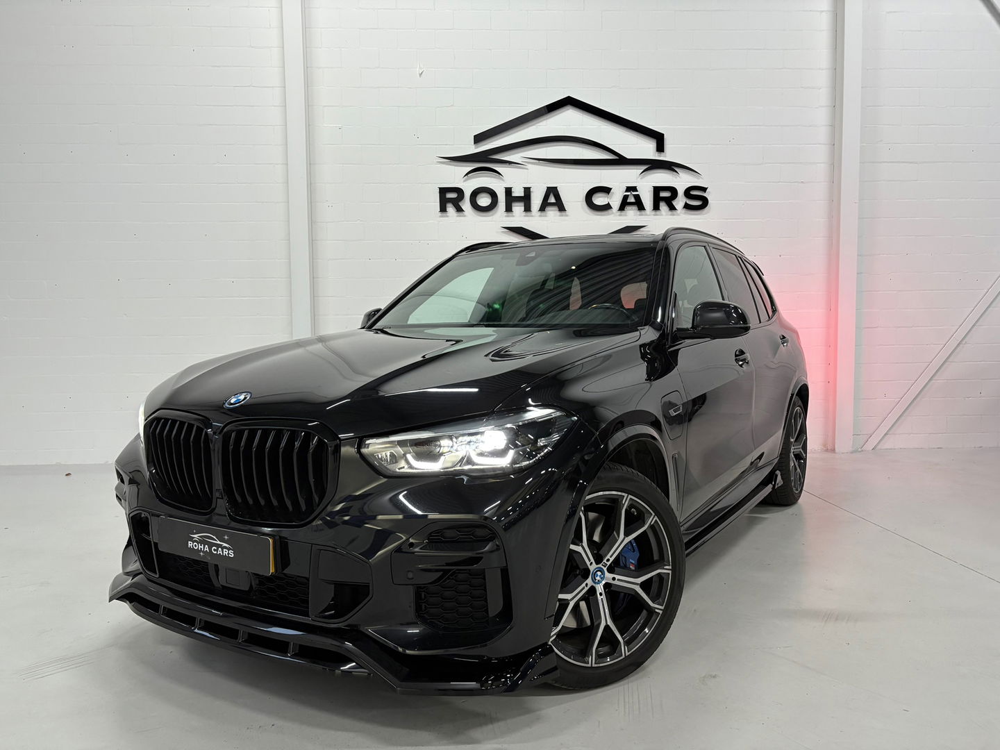 BMW X5 XDrive45e High Executive, Pano, Luchtvering, BTW