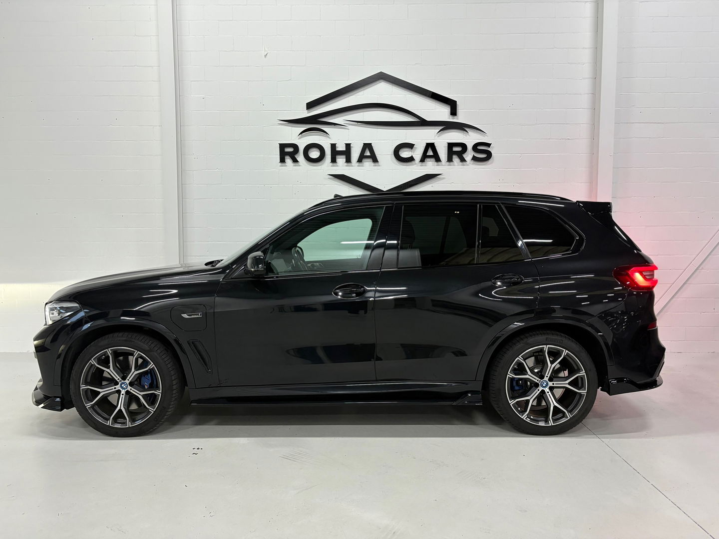 BMW X5 XDrive45e High Executive, Pano, Luchtvering, BTW