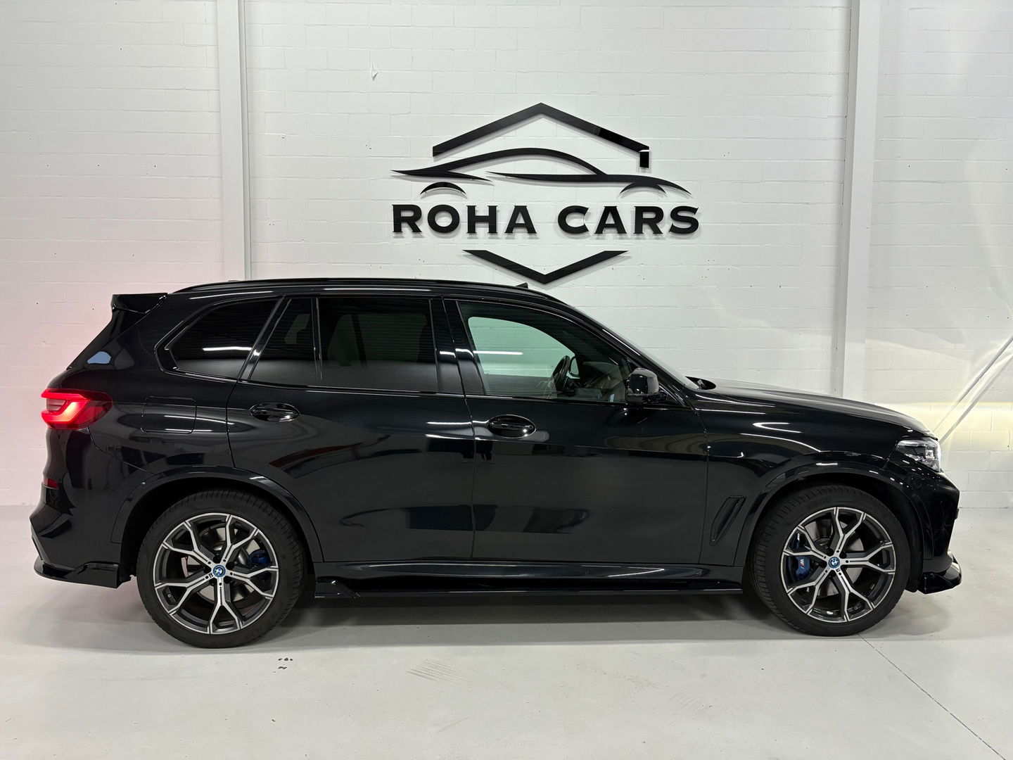 BMW X5 XDrive45e High Executive, Pano, Luchtvering, BTW